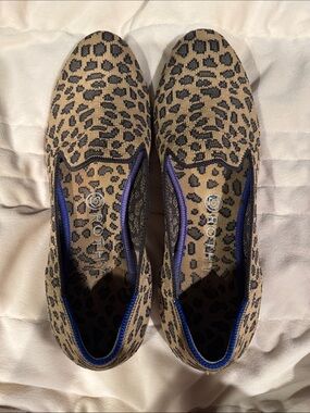 LIKE NEW Rothy’s Leopard Flats Size 9.5
